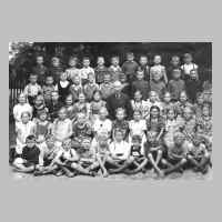057-0040 Klassenbild  -  Schulkinder aus Alt-Ilischken.jpg